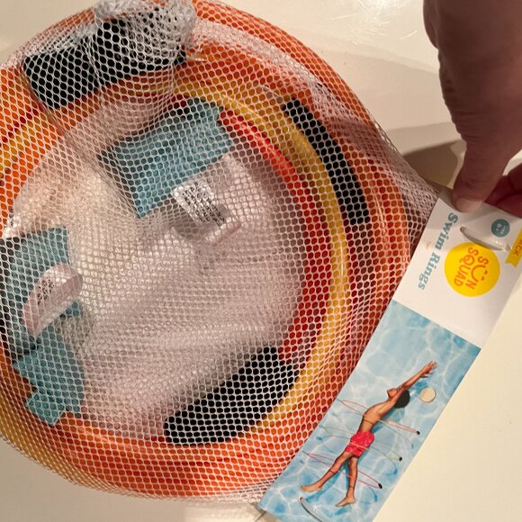 Swing Rings ((Swim Through them) (Pack of 3) (new) Age 6 and up. (home/x) - Picture 3 of 10
